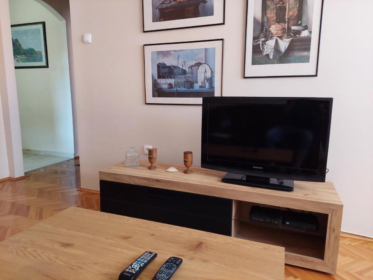 Appartamento Lagumska Zemun Esterno foto