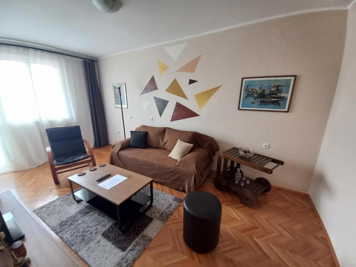 Appartamento Lagumska Zemun Esterno foto